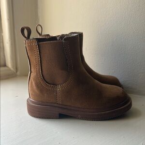 H&M tan Chelsea boot